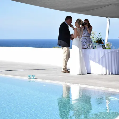 Sea And * Μονόλιθος